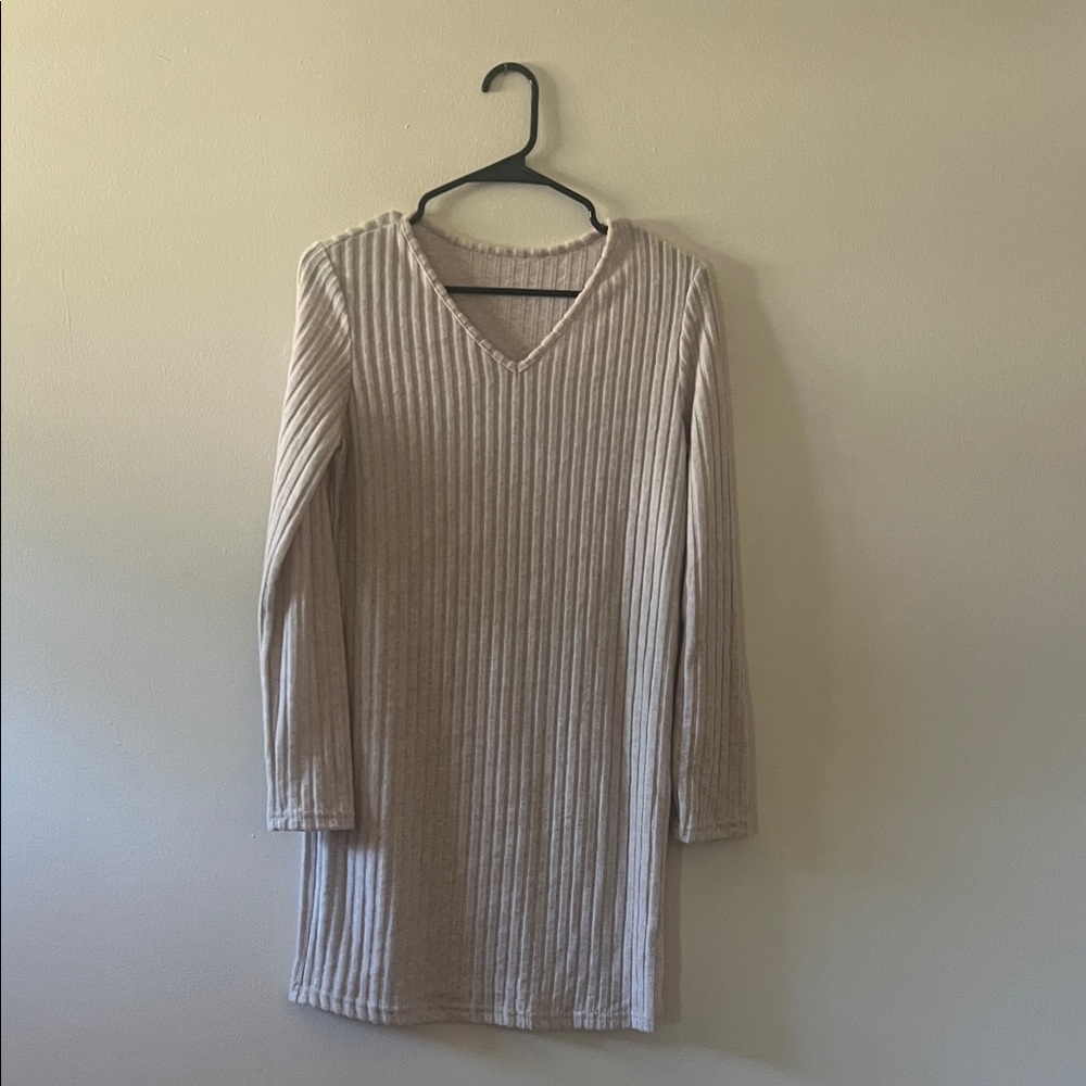 Elegant Ribbed Knit Dress
